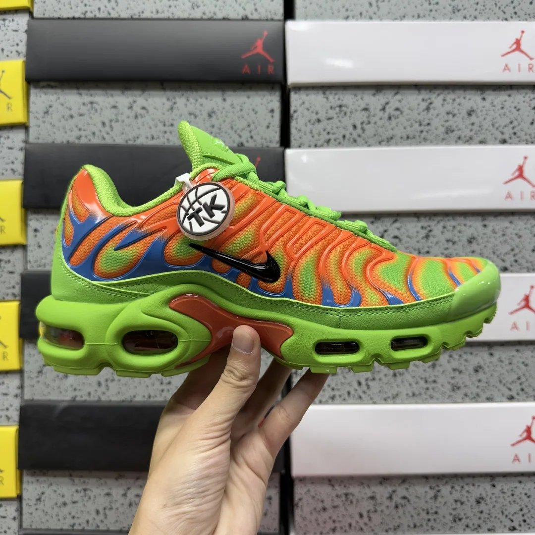 나이키 [TK] 에어 맥스 플러스 DA1472-300 201975 Nike Air Max Plus Supreme Mean Green 상세 이미지 3