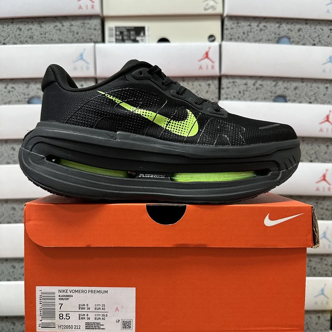 나이키 [5A] 보메로 프리미엄 블랙 옐로우 HQ2050-212 201615 Nike Vomero Premium