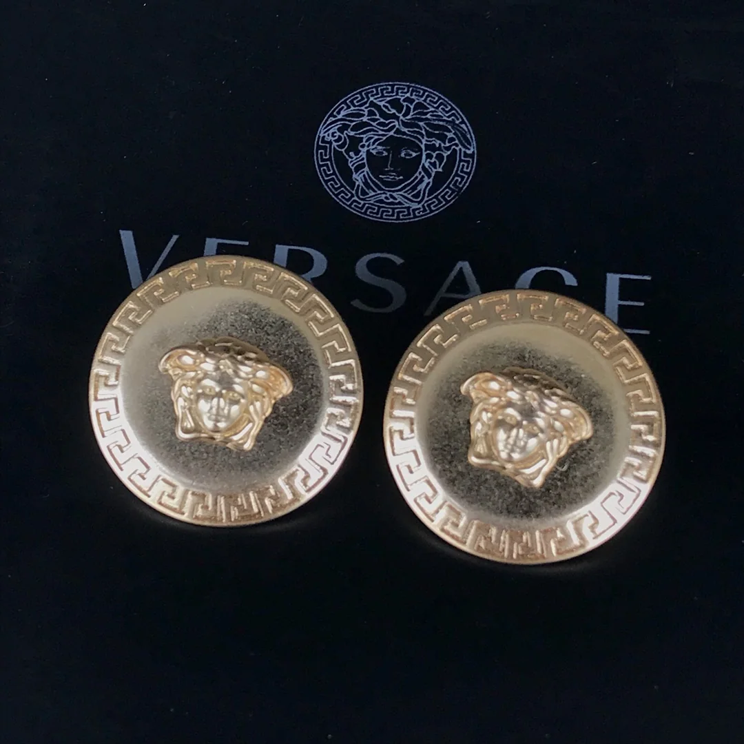 베르사체 귀걸이 63364 Versace Earrings 상세 이미지 5