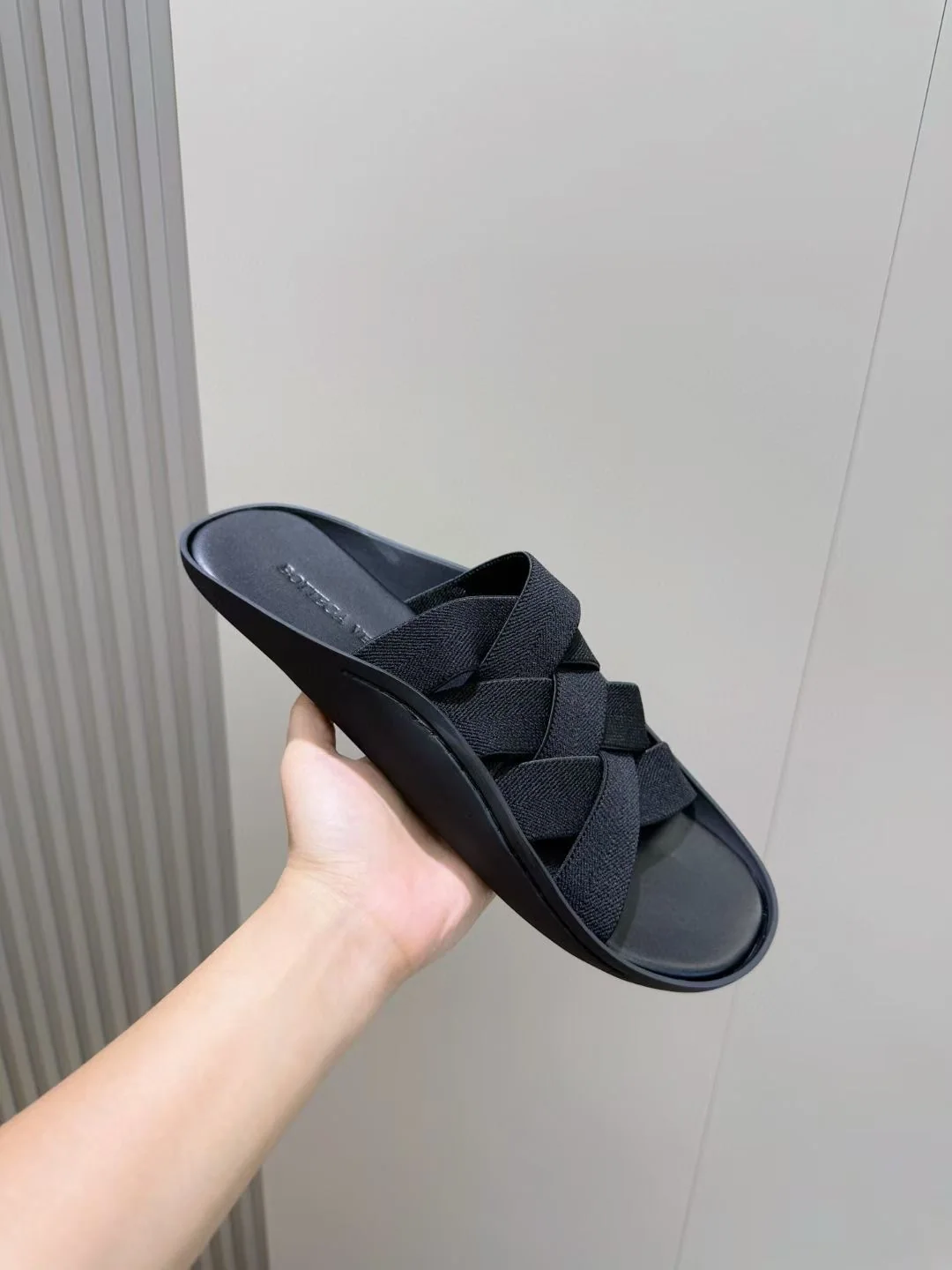 보테가베네타 웨이브 인트레치아토 뮬 샌들 상세 이미지 8