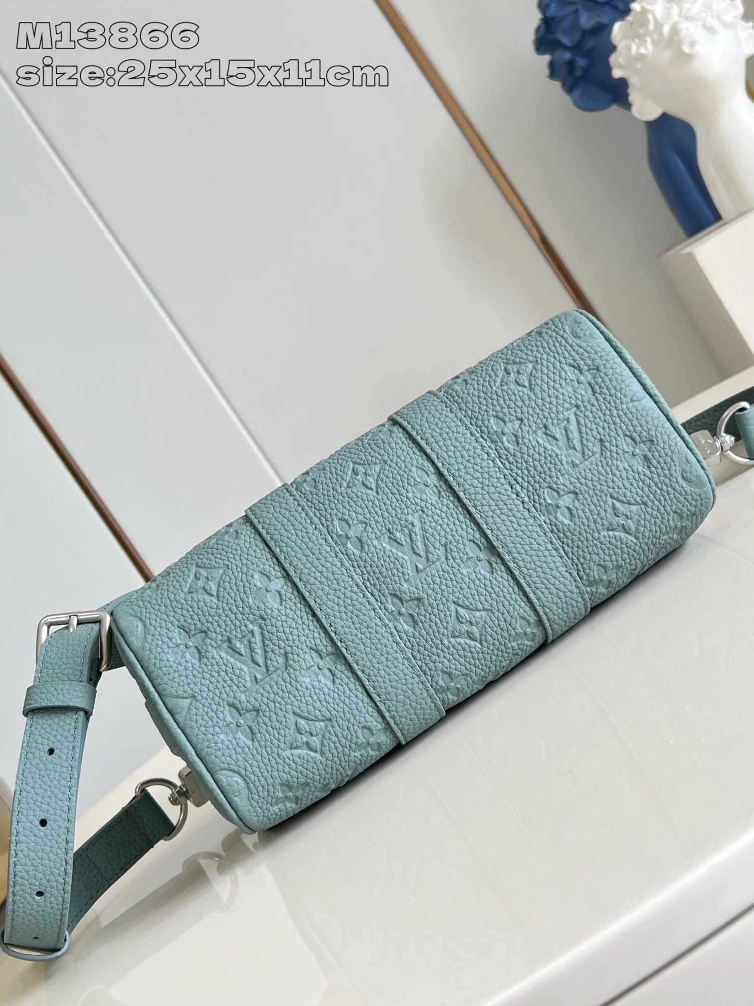 루이비통 Keepall Bandoulière 25 토뤼용 가죽 가방 M13866 상세 이미지 7