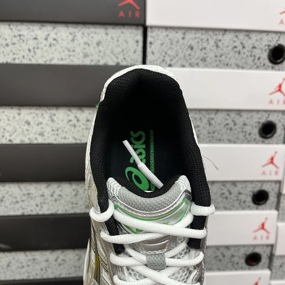 아식스 [TOP] 젤 카야노 14 1201A019-110 200305 Asics Gel-Kayano 14 White Malachite Green 상세 이미지 5