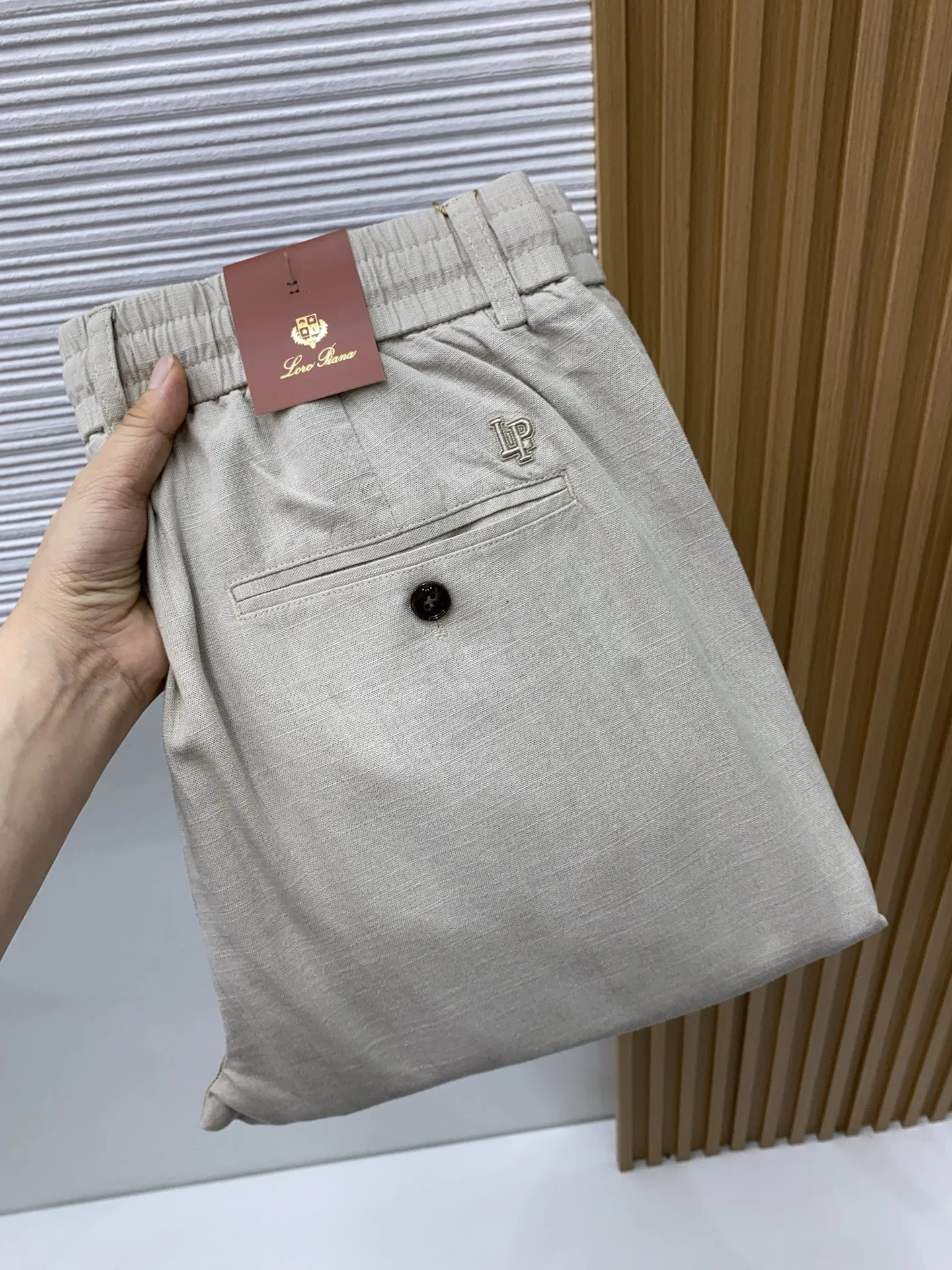 로로피아나 린넨 코튼 혼방 남성 바지 2026 SS 상세 이미지 1