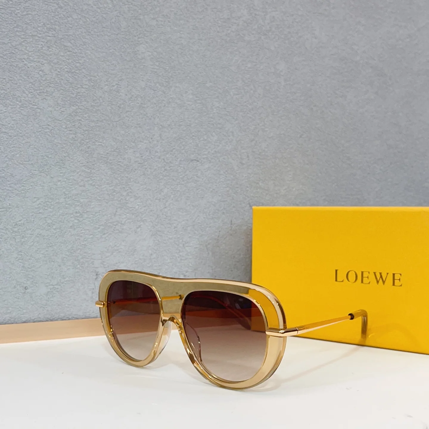로에베 선글라스 72858 Loewe Sunglasses 상세 이미지 1