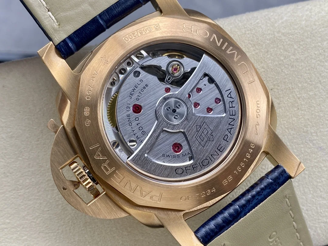 파네라이 PAM1112 44MM316 L 로즈 골드 시계 상세 이미지 6