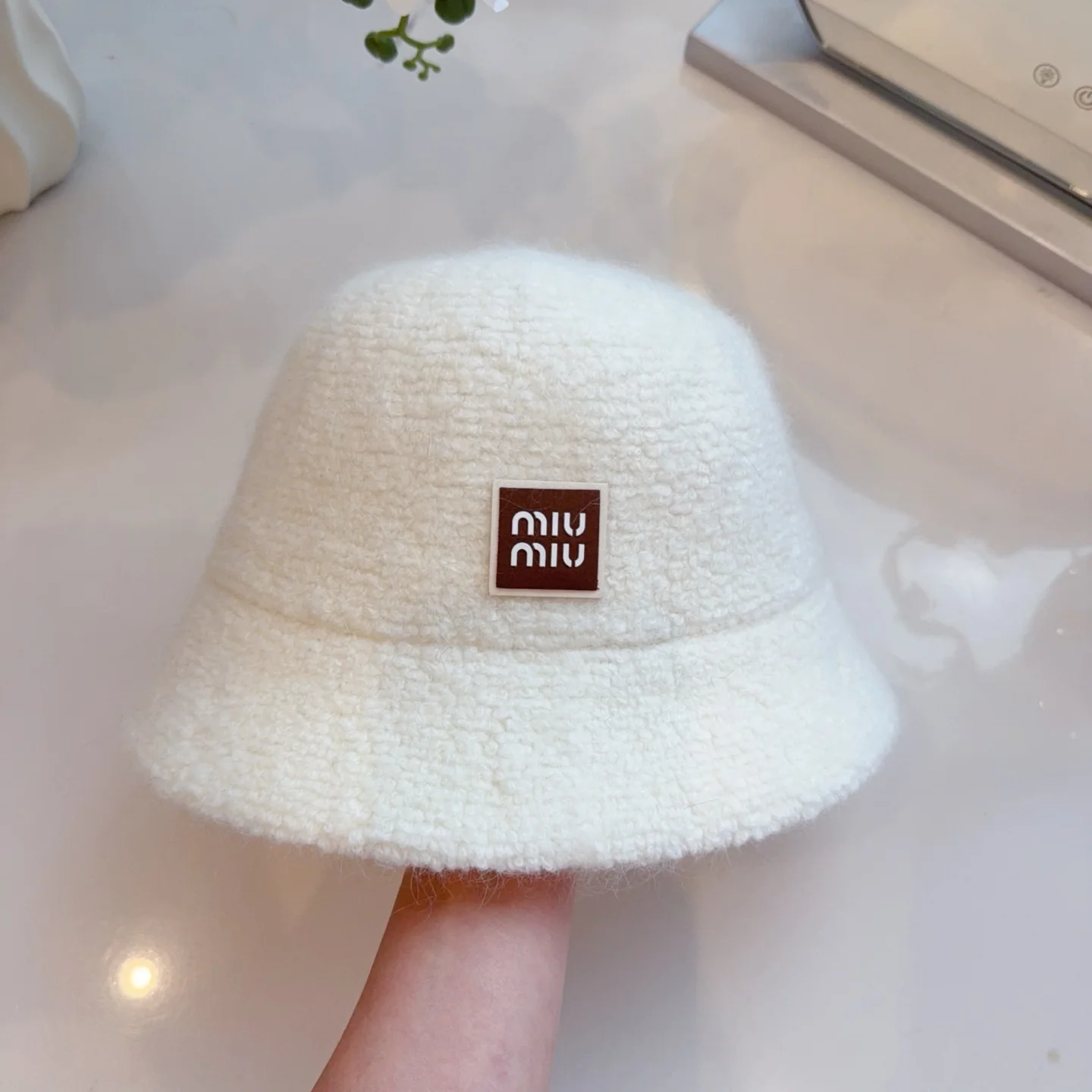 미우미우 모자 81329 Miu Miu Cap 상세 이미지 9