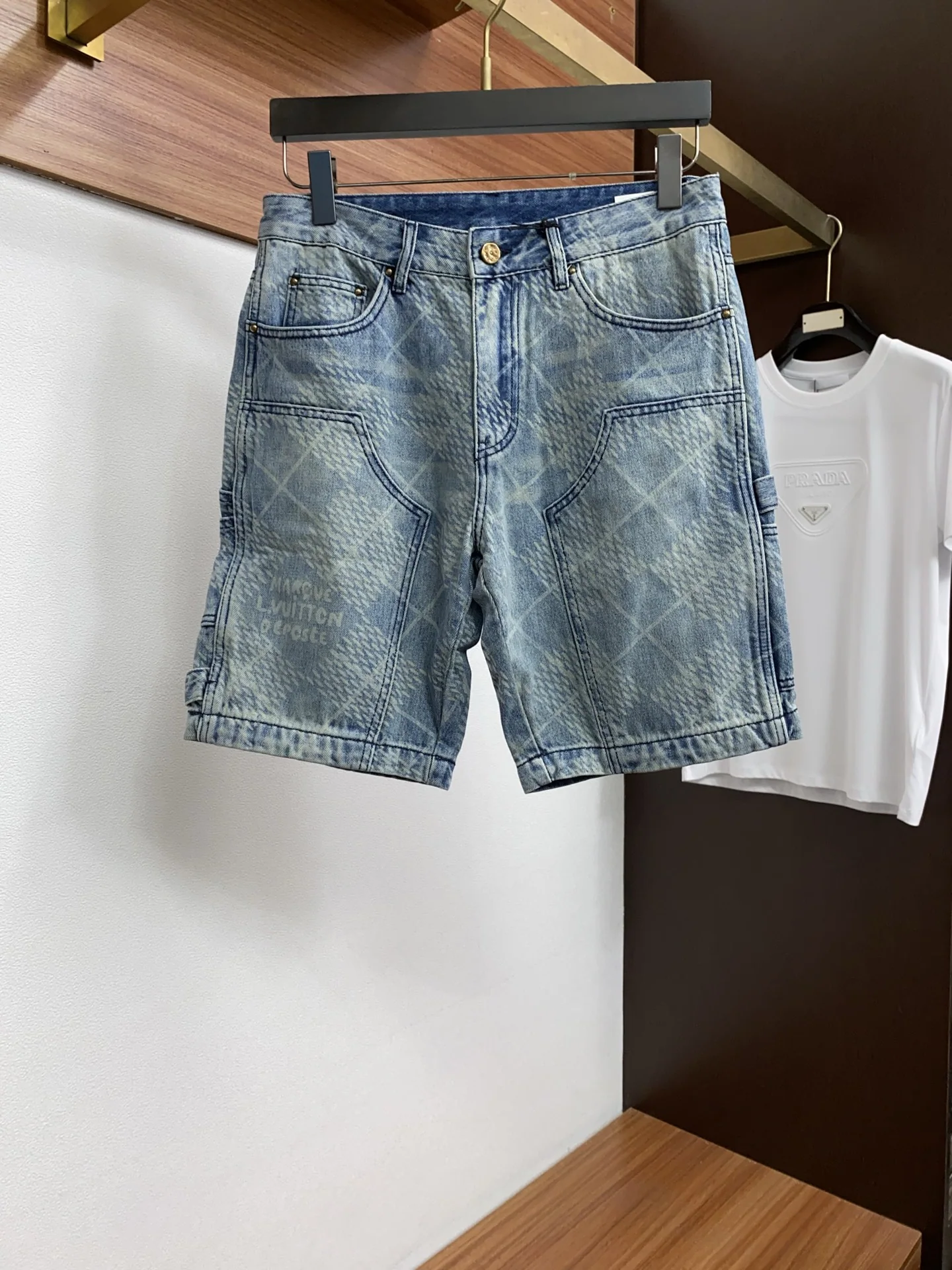 루이비통 남성 반바지 65824 Louis Vuitton Shorts 상세 이미지 1