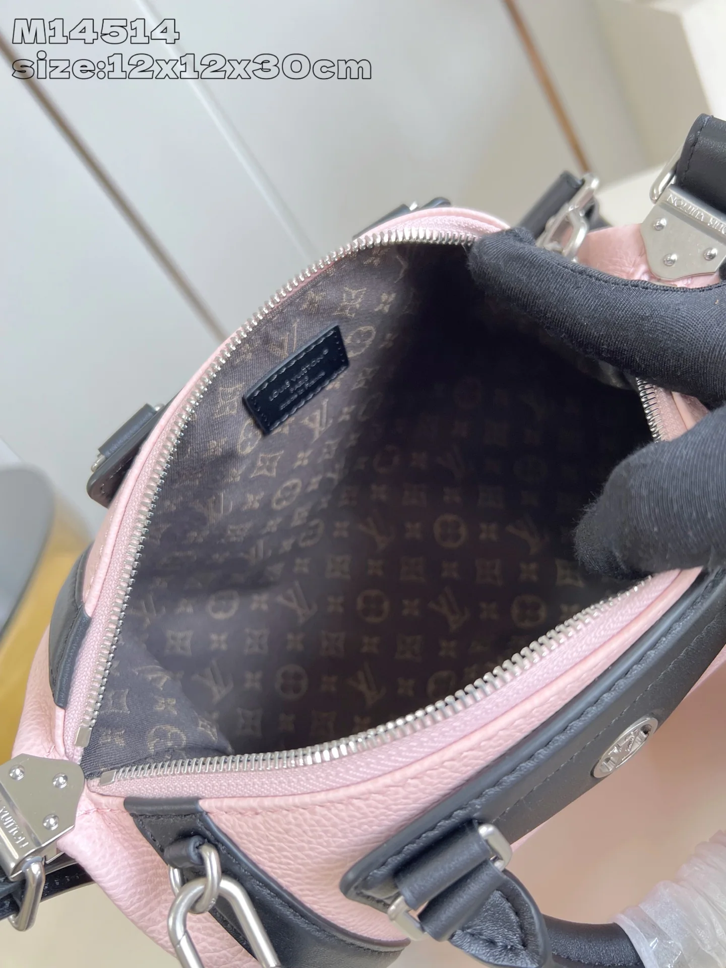 루이비통 LV 바이커 스몰 핸드백 M14514 상세 이미지 8