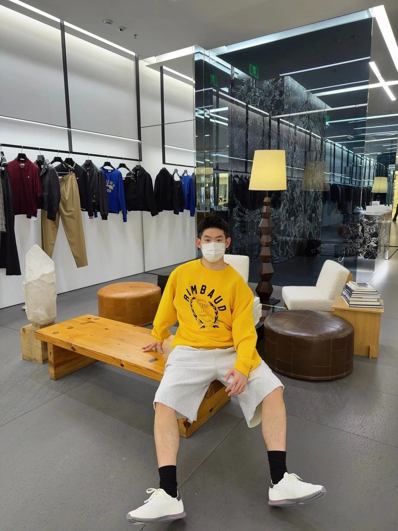 셀린느 자수 로고 워시드 남성 반바지 상세 이미지 18
