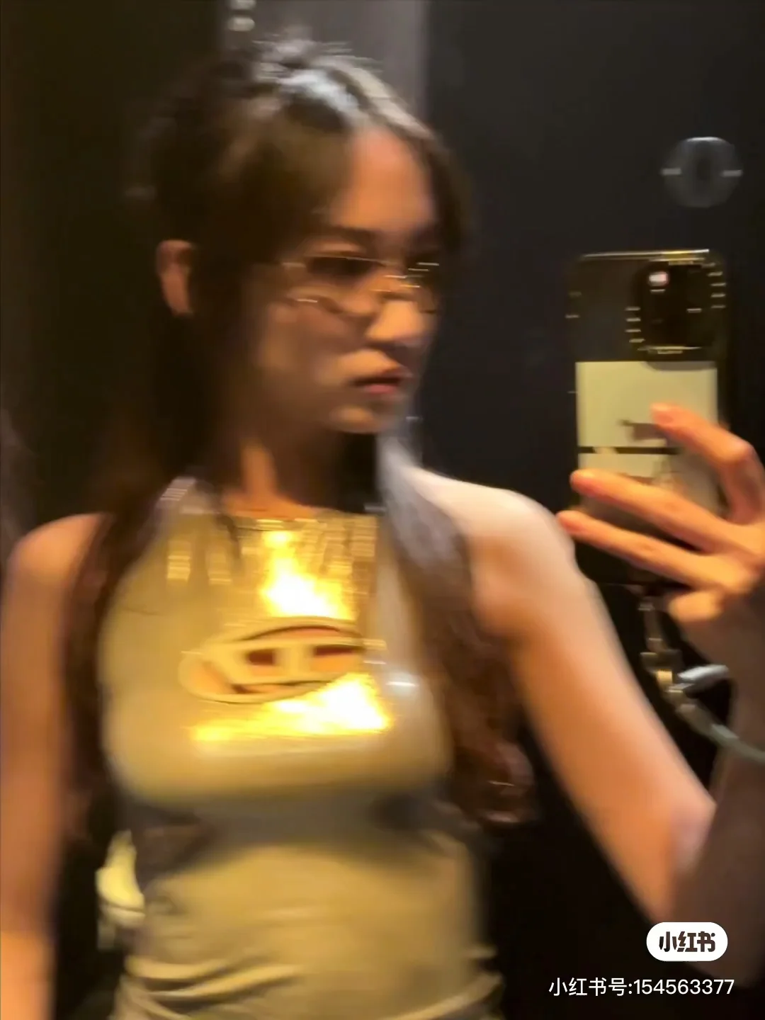 미우미우 오리지널 코 패드 선글라스 상세 이미지 2