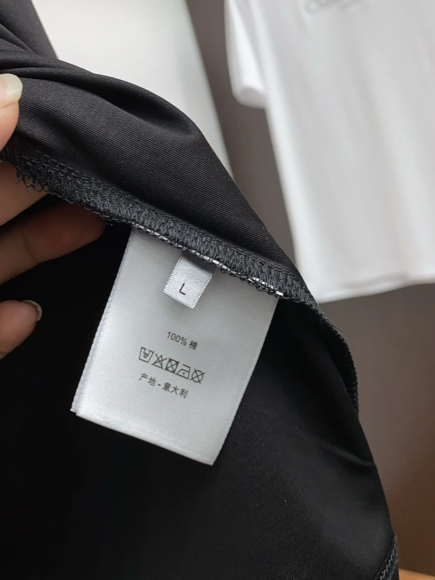 디올 크루넥 남성 반팔 티셔츠 상세 이미지 6