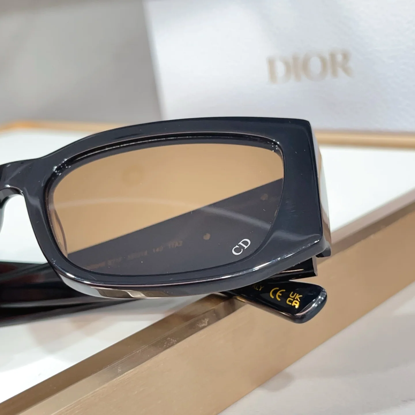 디올 선글라스 72545 Dior Sunglasses 상세 이미지 3