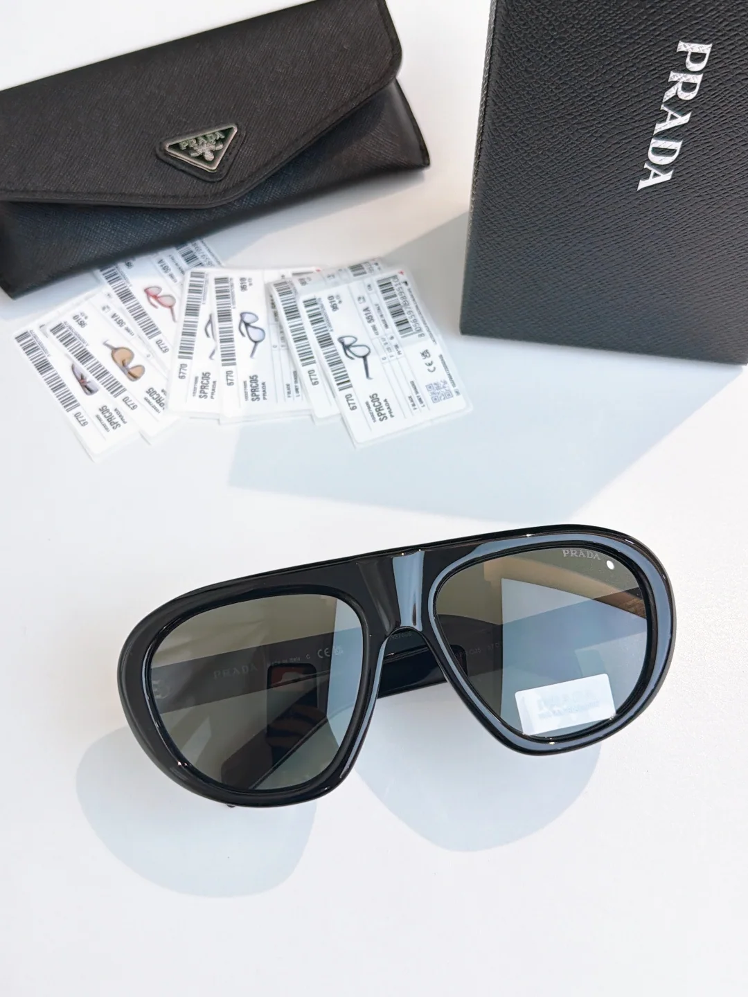 프라다 선글라스 56518 Prada Sunglasses 상세 이미지 2