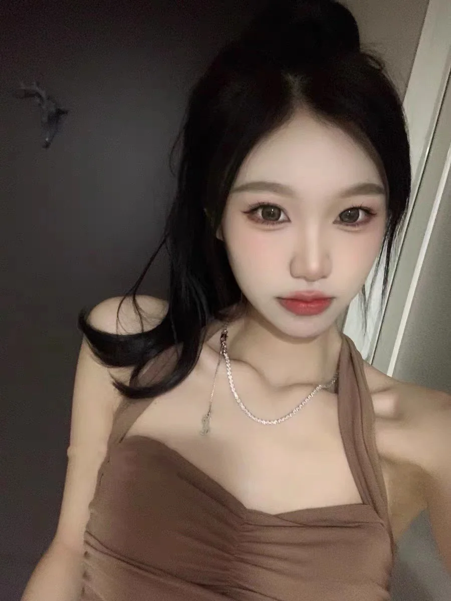 생로랑 레터 목걸이 상세 이미지 2