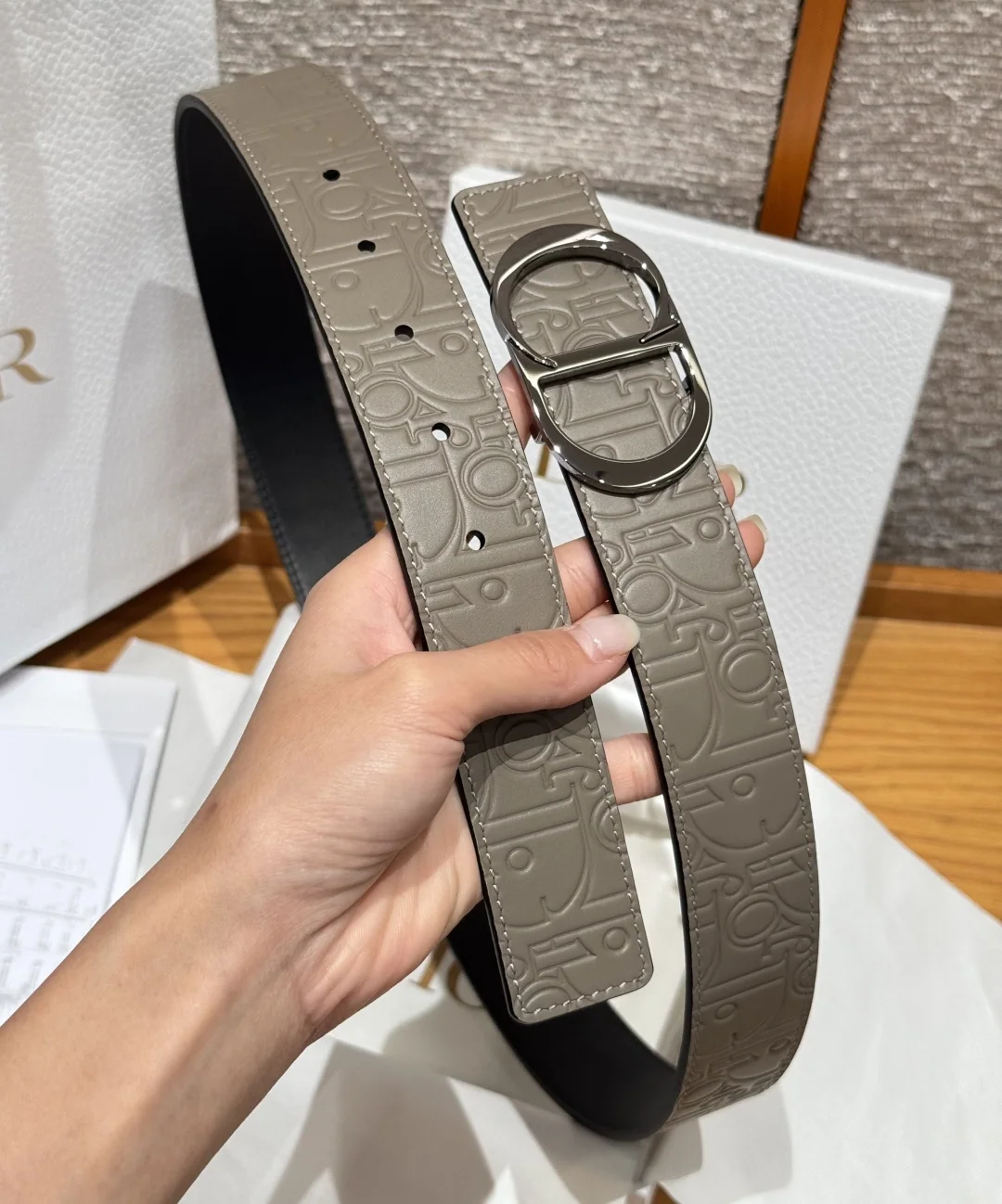 디올 양면 버클 35mm 가죽 벨트 상세 이미지 5