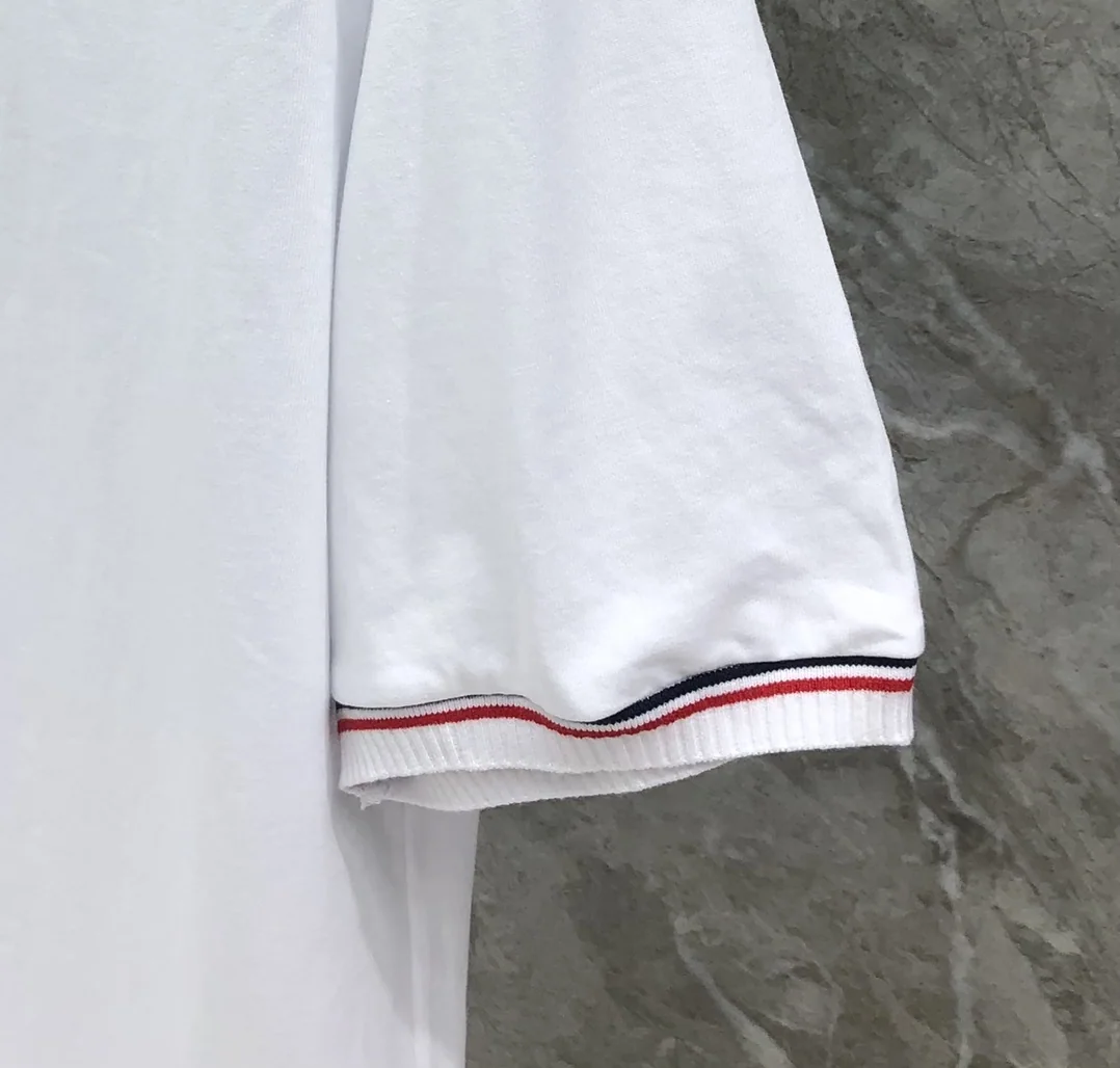 톰브라운 리브짜임 카라 투톤 슬릿 코튼 반팔 티셔츠 상세 이미지 6