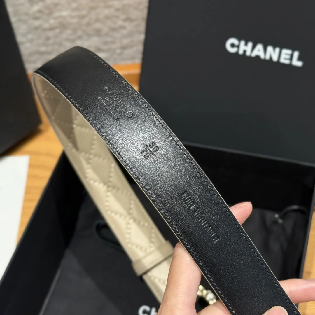 샤넬 더블 C 메탈 로고 램스킨 벨트 상세 이미지 8