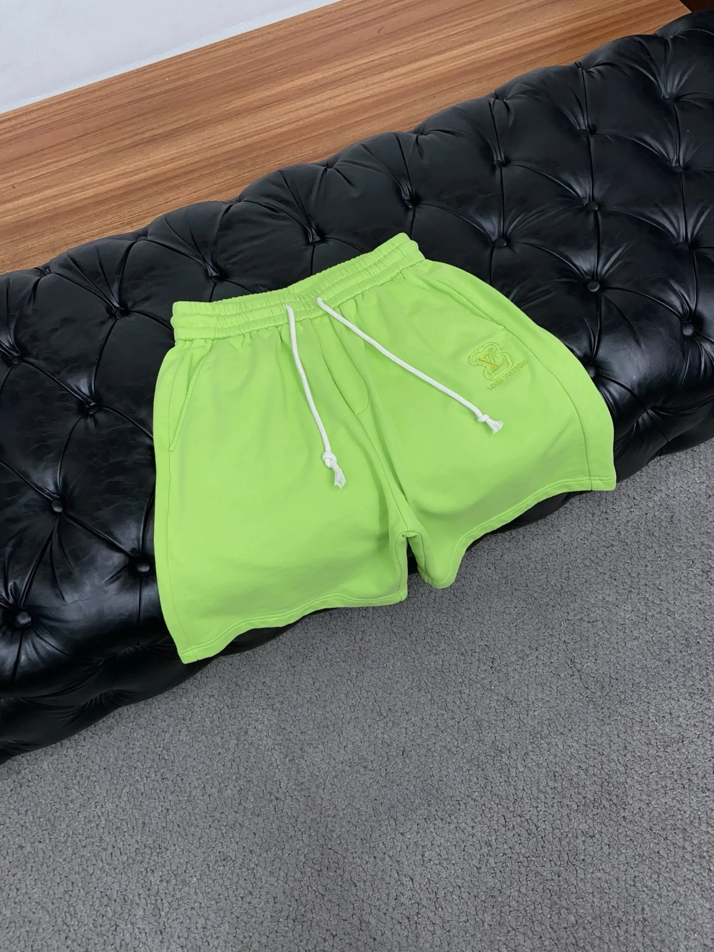 루이비통 남성 반바지 68917 Louis Vuitton Shorts 상세 이미지 6