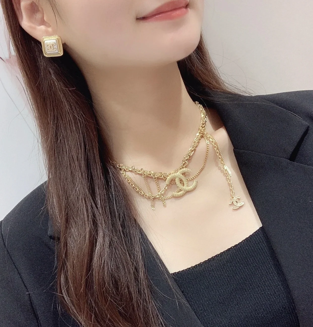 샤넬 더블 C 로고 다층 체인 목걸이 상세 이미지 2