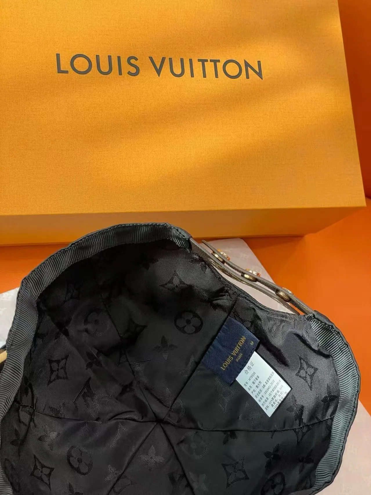 루이비통 모자 79210 Louis Vuitton Cap 상세 이미지 9