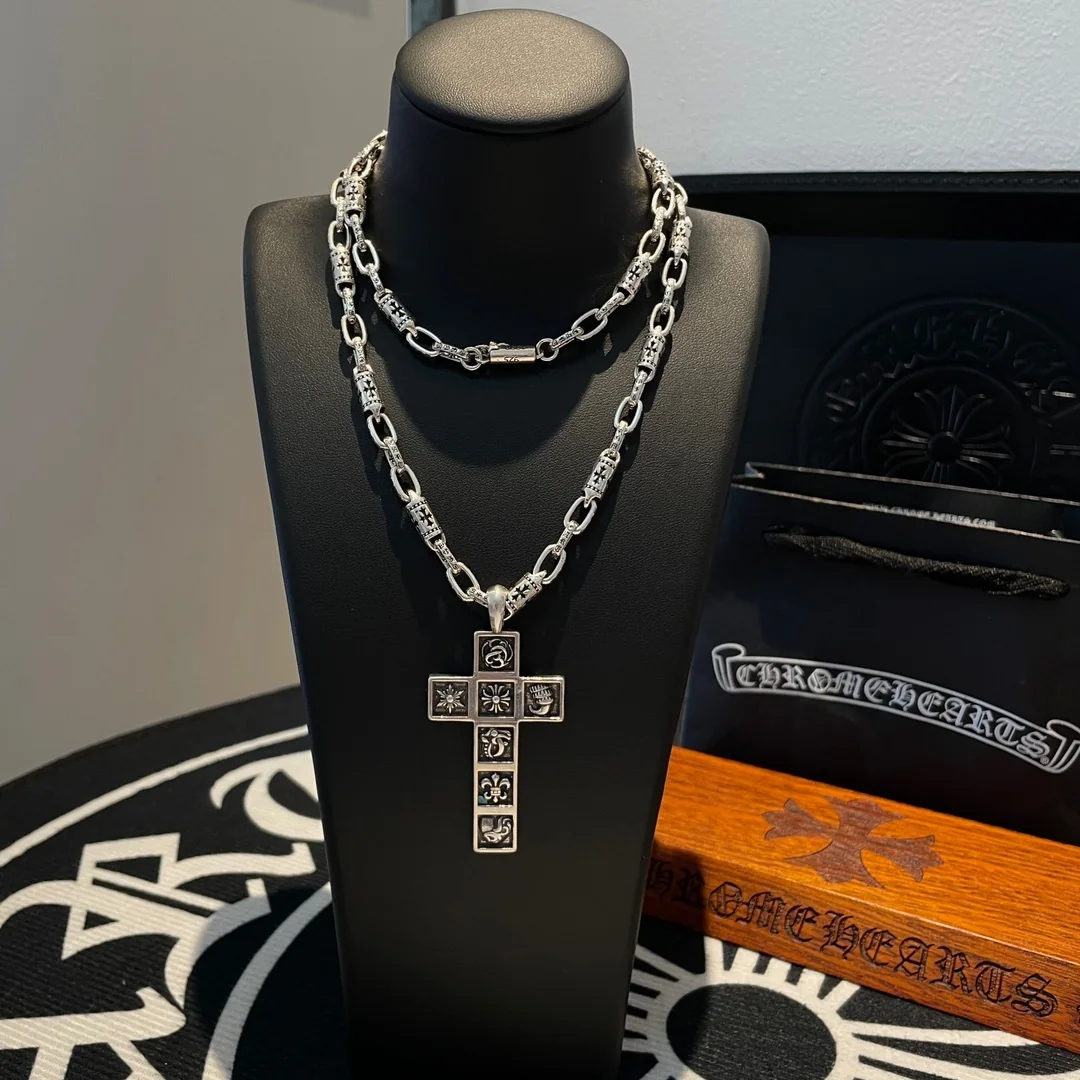 크롬하츠 레트로 크로스 목걸이 상세 이미지 2