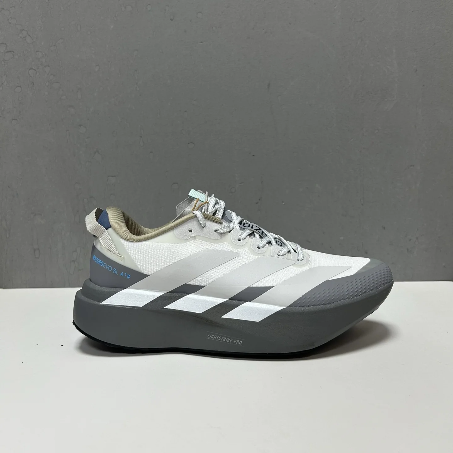 아디다스 신발 157711 Adidas Sneakers 상세 이미지 7