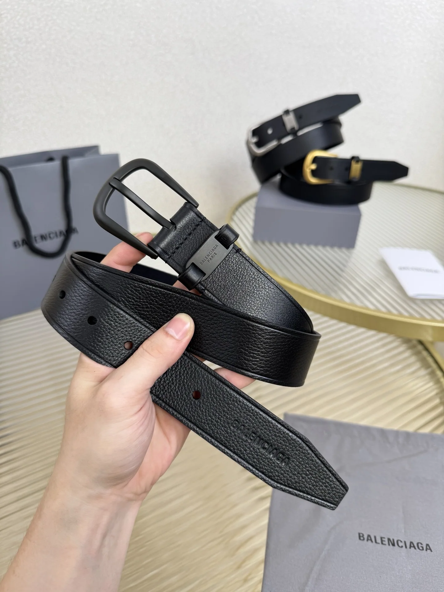 발렌시아가 카프스킨 가죽 벨트 상세 이미지 2