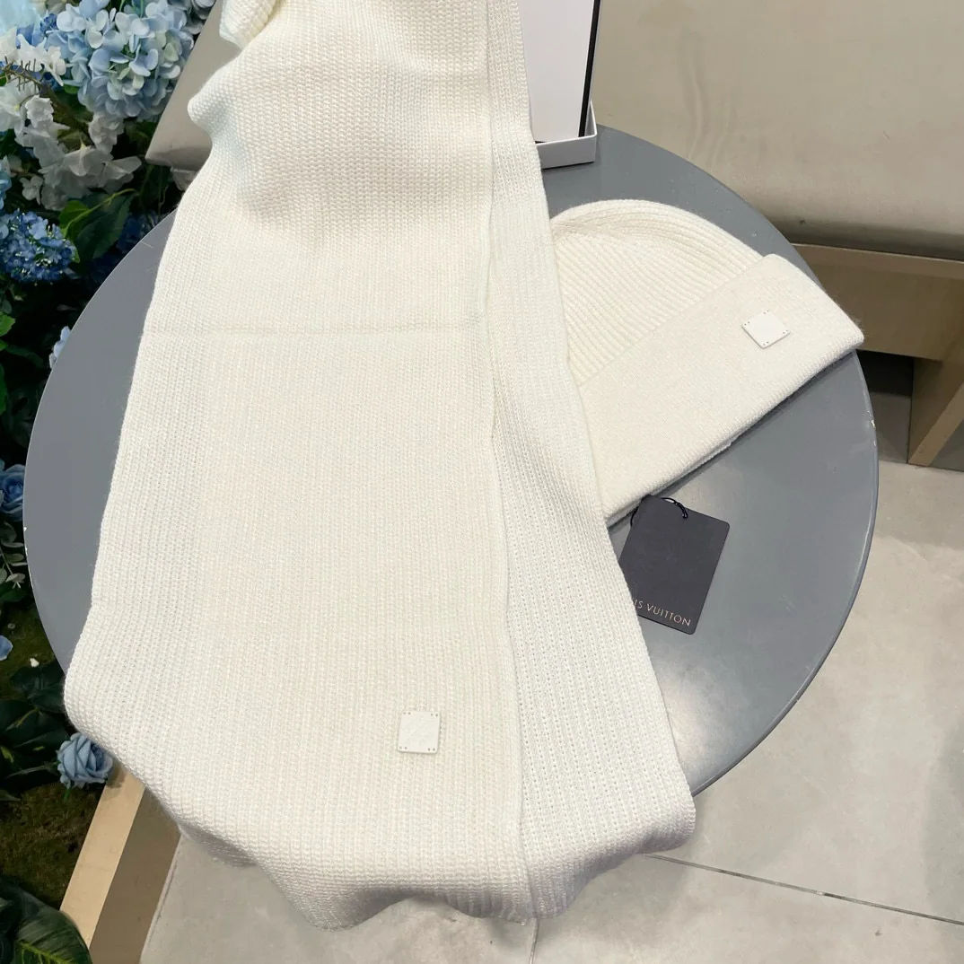 루이비통 울 머플러 세트 모자 상세 이미지 8