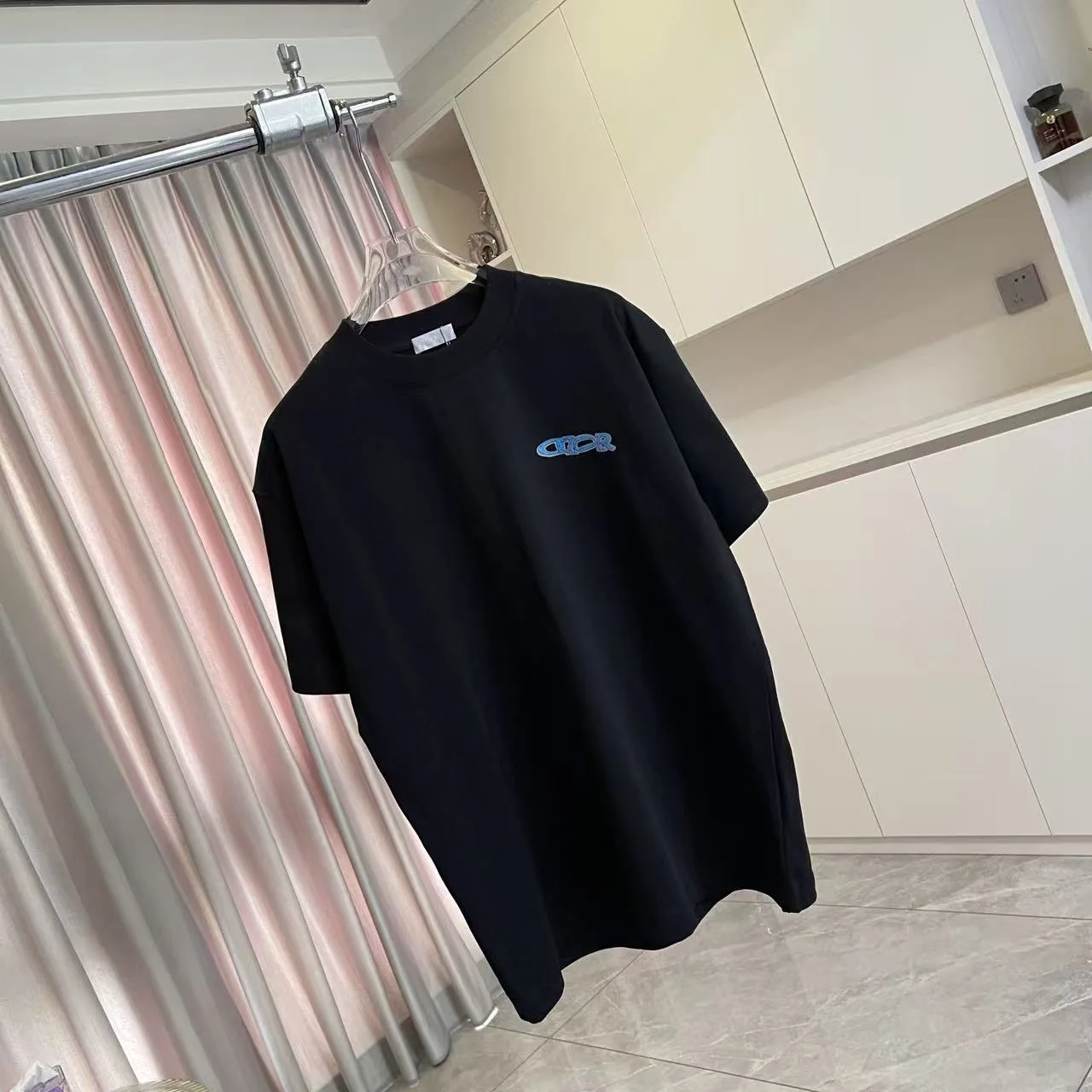디올 3D 실리콘 로고 반팔 티셔츠 상세 이미지 2