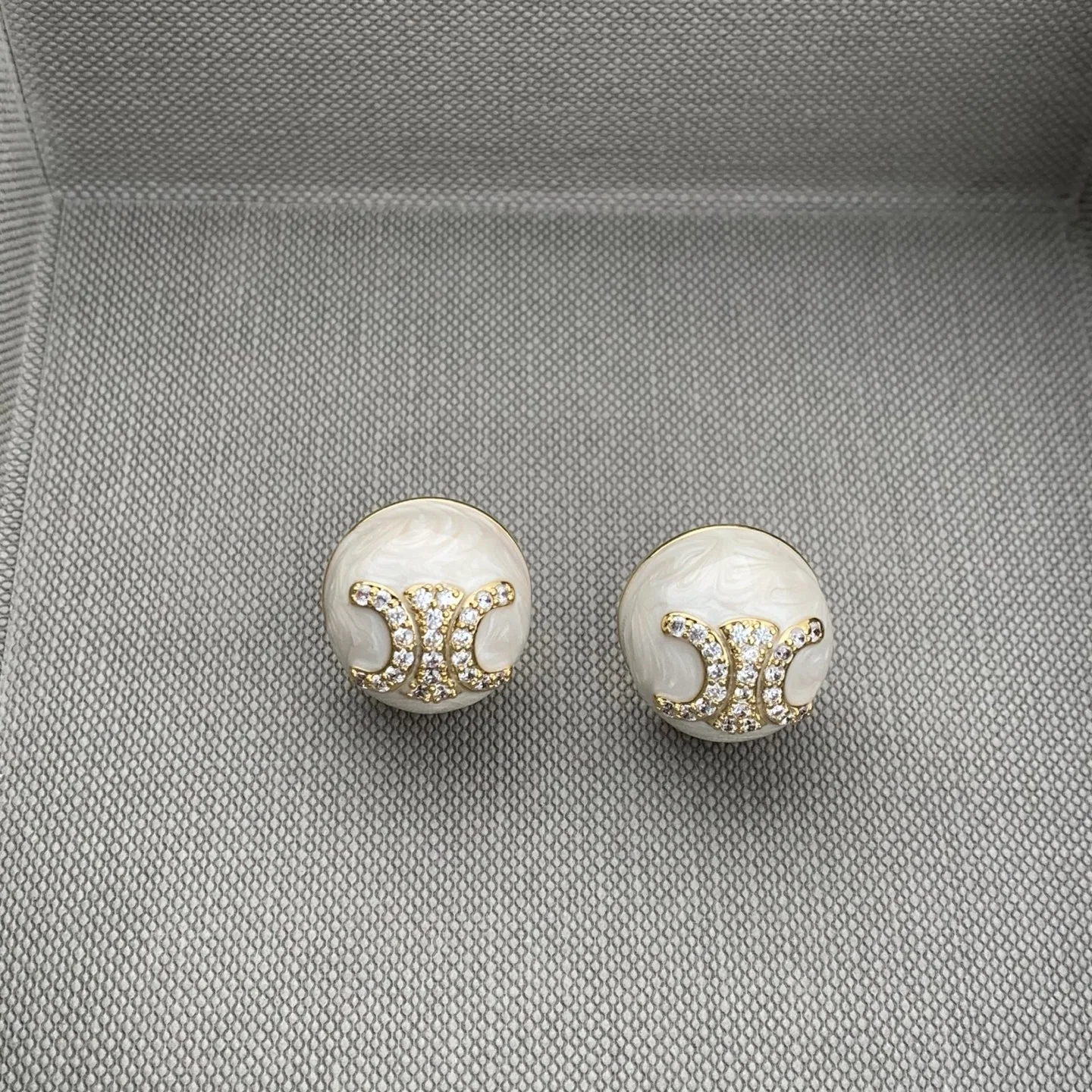 셀린느 귀걸이 69330 Celine Earrings 상세 이미지 3