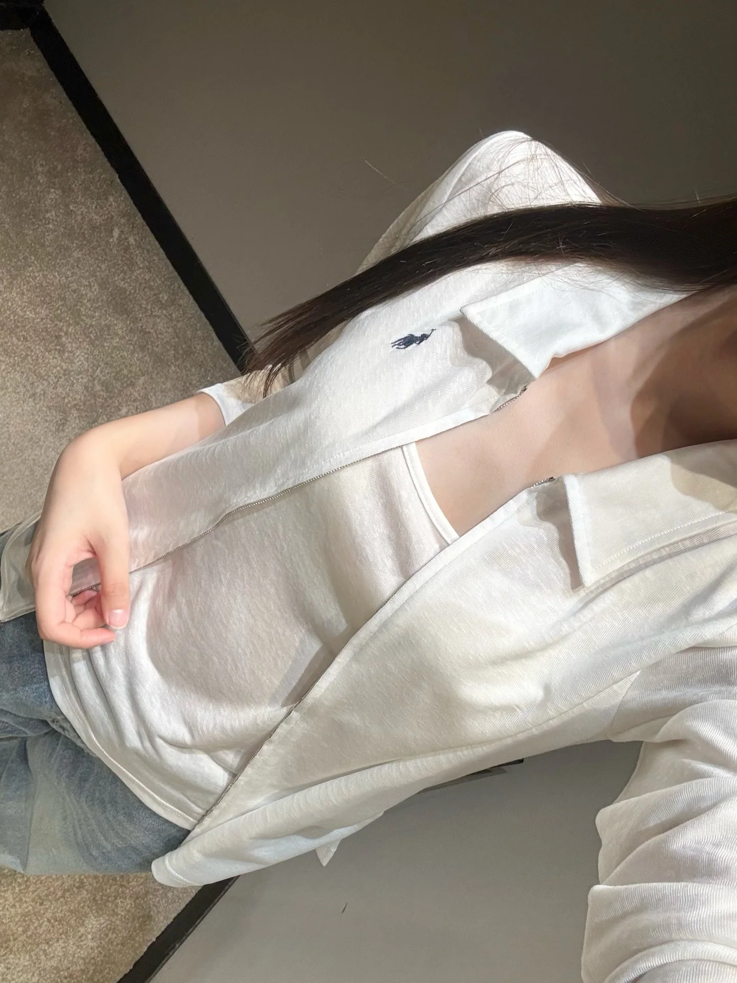 폴로 크리미 화이트 플리츠 여성 가디건 상세 이미지 5
