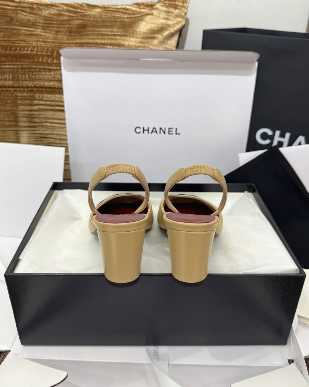샤넬 스퀘어 토 컬러 블록 청키 힐 샌들 상세 이미지 8