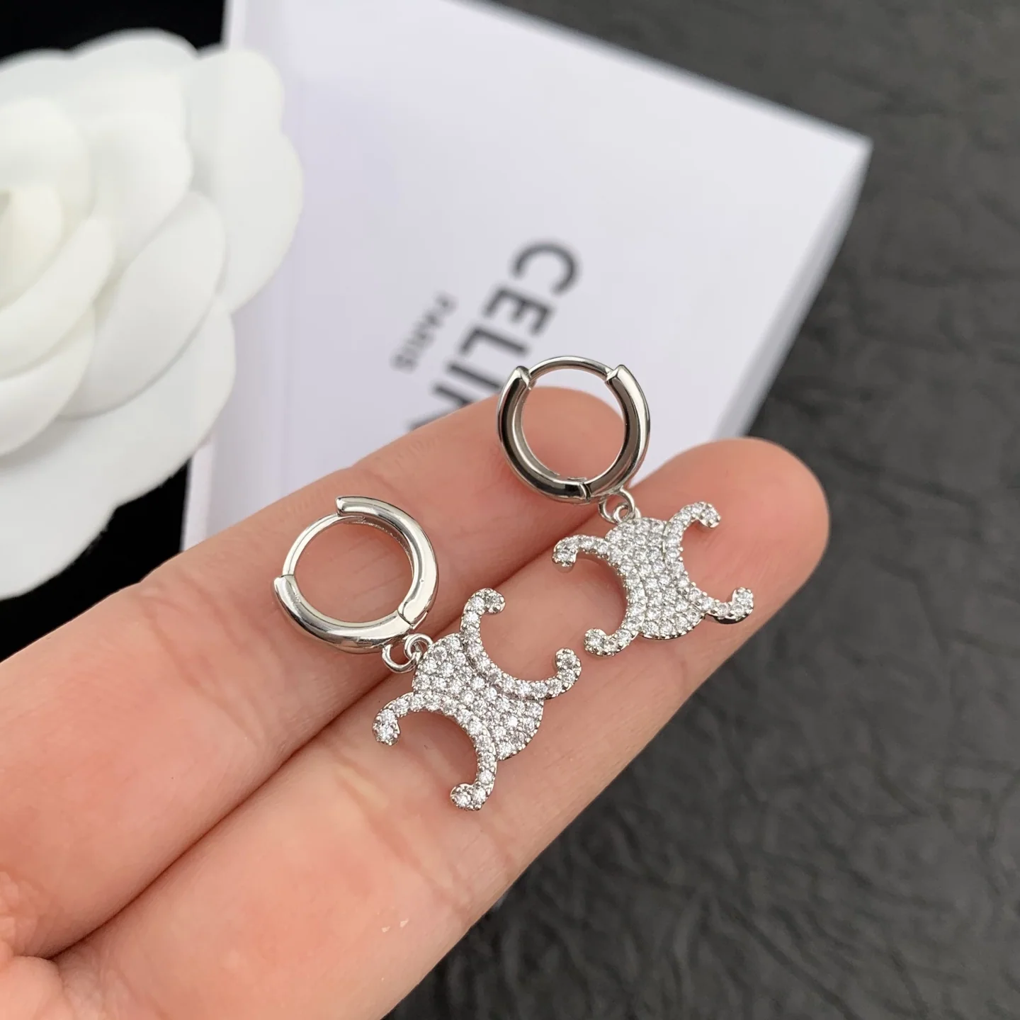 셀린느 귀걸이 69277 Celine Earrings 상세 이미지 9