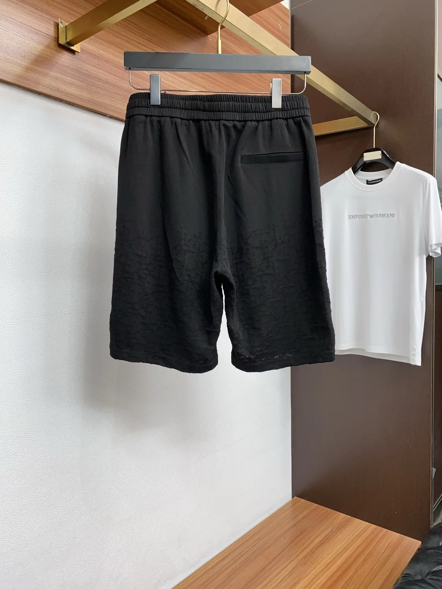 디올 그라데이션 번아웃 남성 반팔 티셔츠 상세 이미지 7