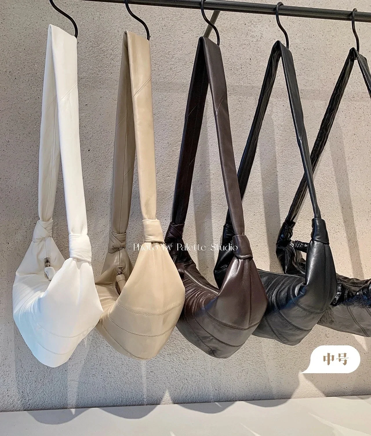 르메르 크루아상 미디움 숄더백 상세 이미지 6