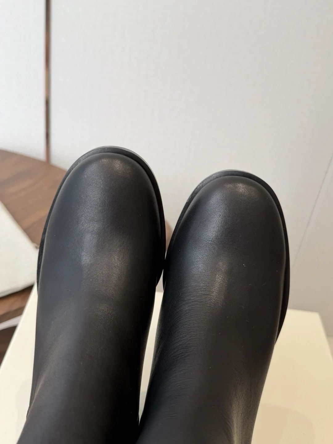 브루넬로쿠치넬리 미드카프 스틸레토 부츠 상세 이미지 6