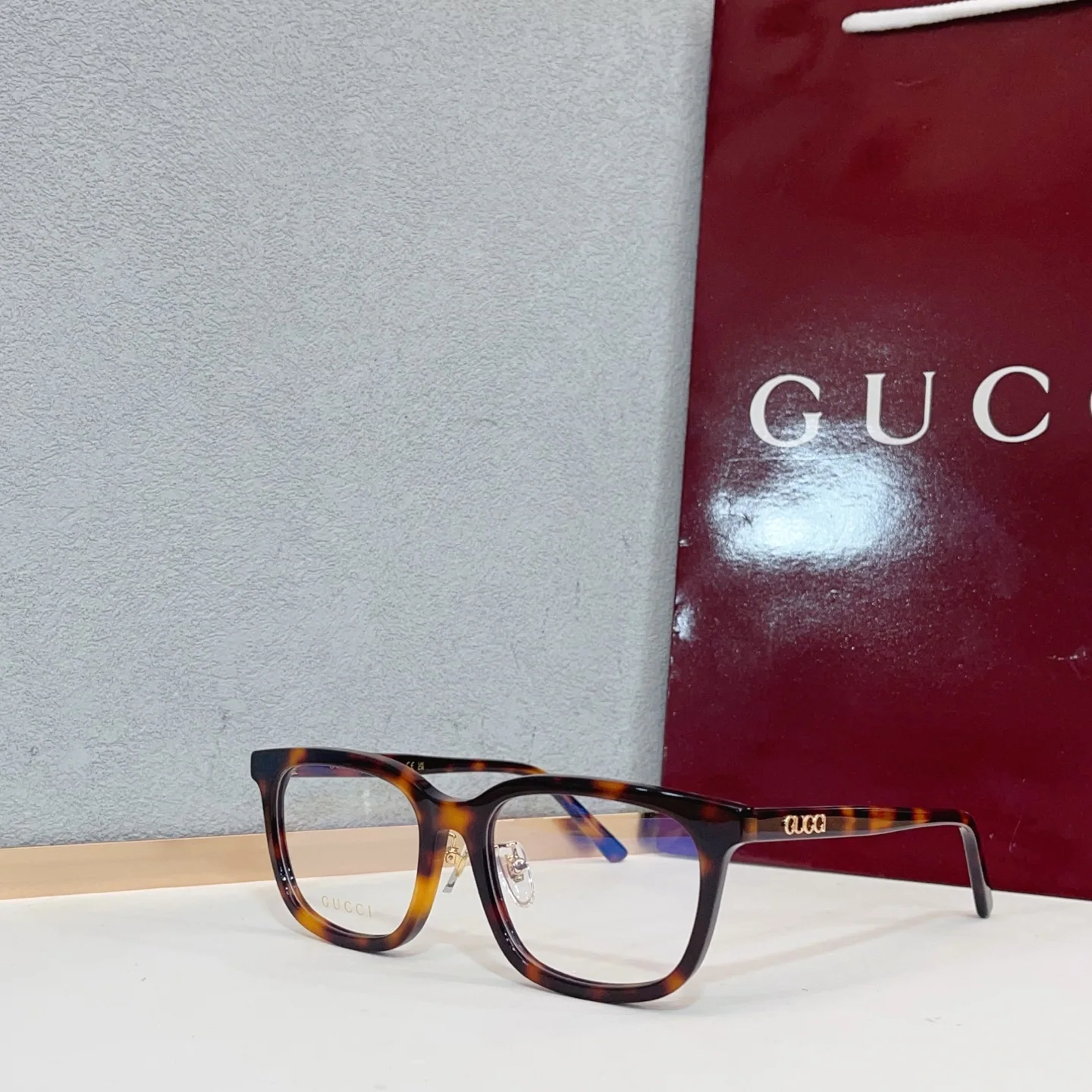 구찌 선글라스 56629 Gucci Sunglasses 상세 이미지 1