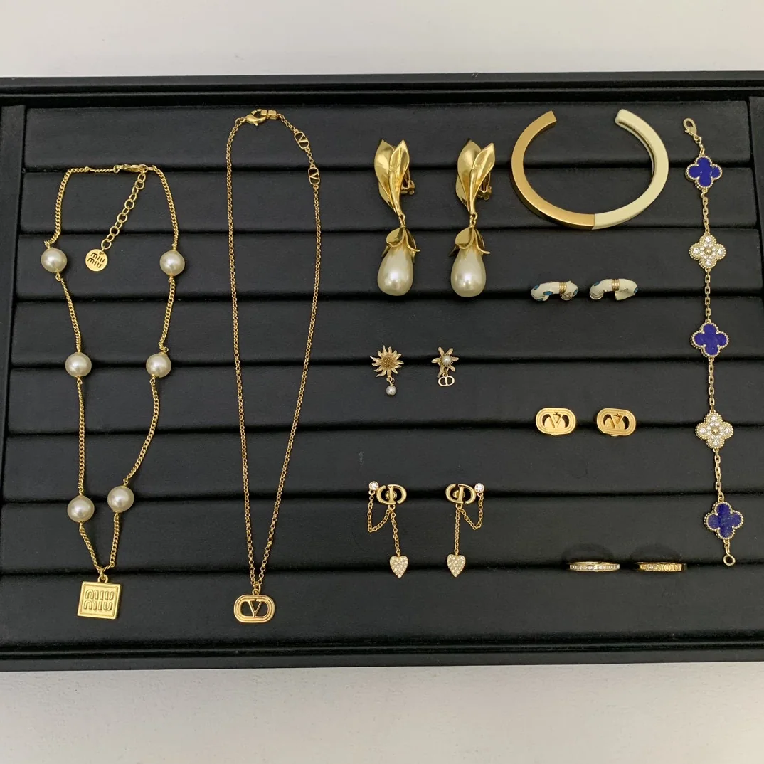 발렌티노 목걸이 63684 Valentino Necklace 상세 이미지 9