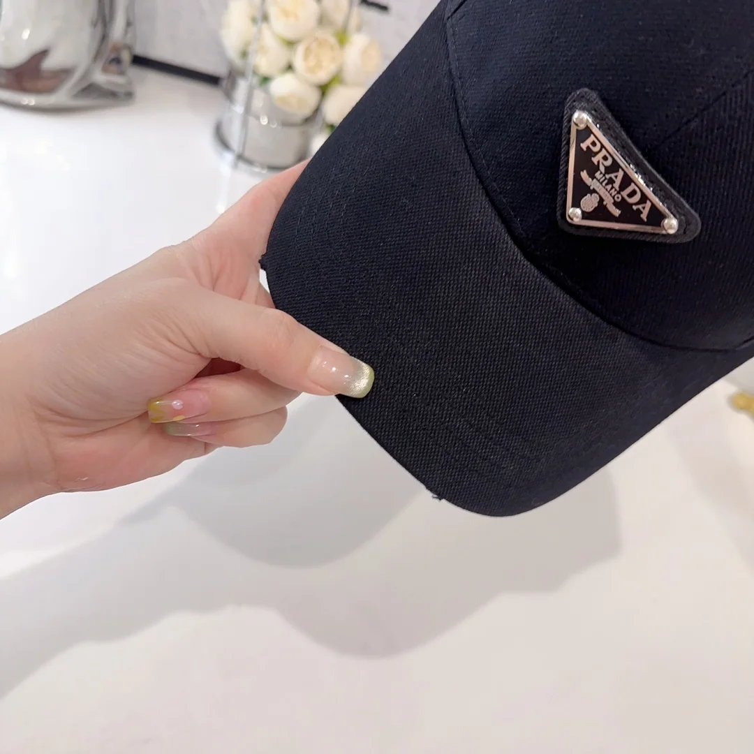 프라다 데미지 가공 코튼 베이스볼 모자 상세 이미지 5