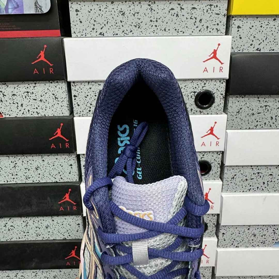 아식스 [TOP] 젤 큐뮬러스 16 1203A763-020 200297 Asics Gel-Cumulus 16 Purple Cloud Grey 상세 이미지 4