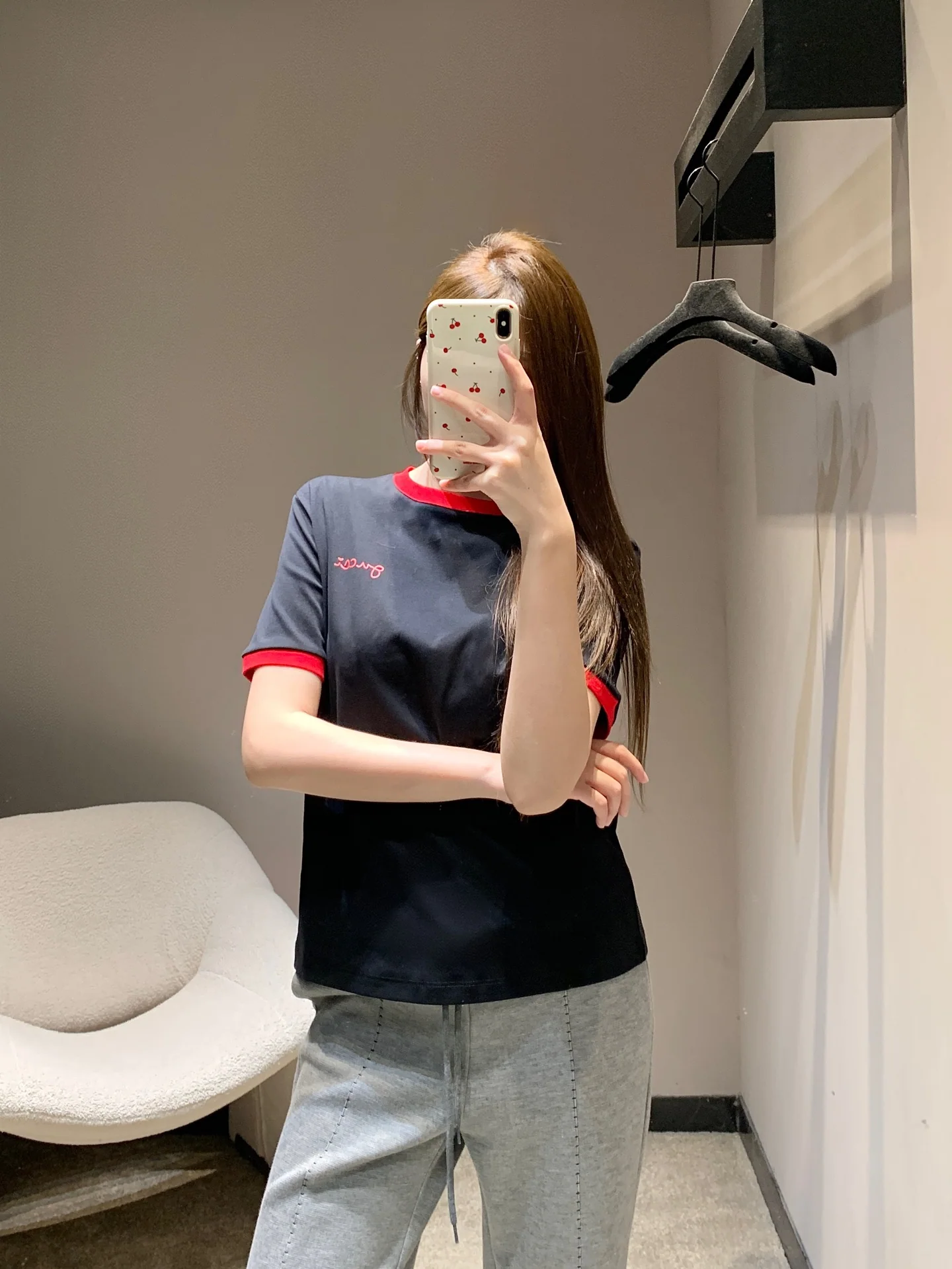 구찌 여성 반팔 26SS 상세 이미지 7
