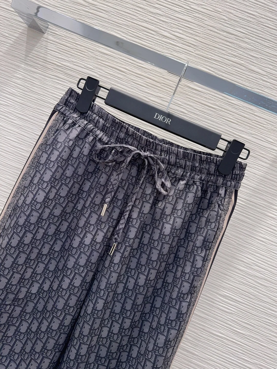 디올 2026 SS 여성 바지 91941 Dior Pants 상세 이미지 2