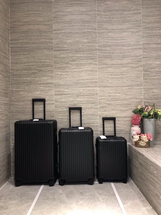 여행가방 리모와 여행가방 상세 이미지 1