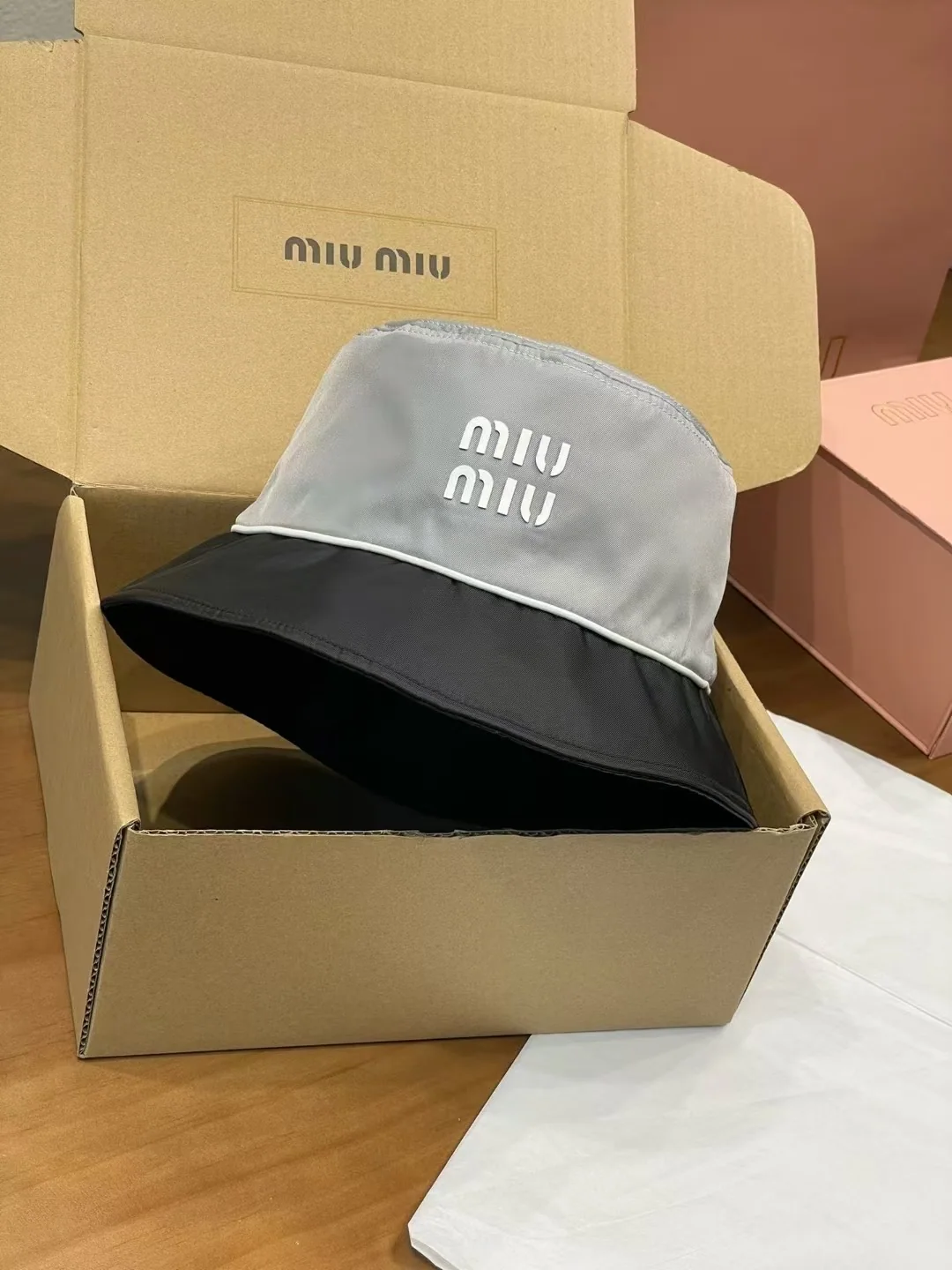 미우미우 모자 81306 Miu Miu Cap 상세 이미지 1