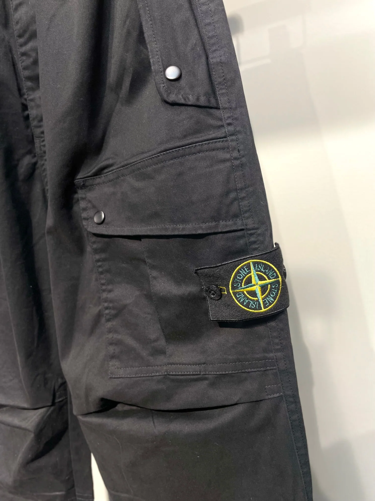 스톤아일랜드 남성 바지 25SS 51075 Stone Island 상세 이미지 7