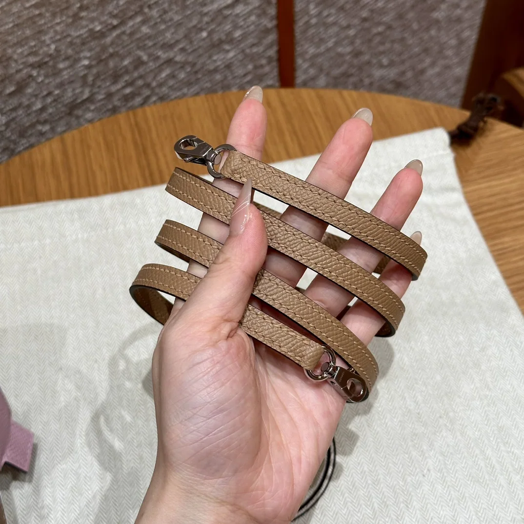 에르메스 켈리돌백 밀크티 실버 하드웨어 가방 상세 이미지 5