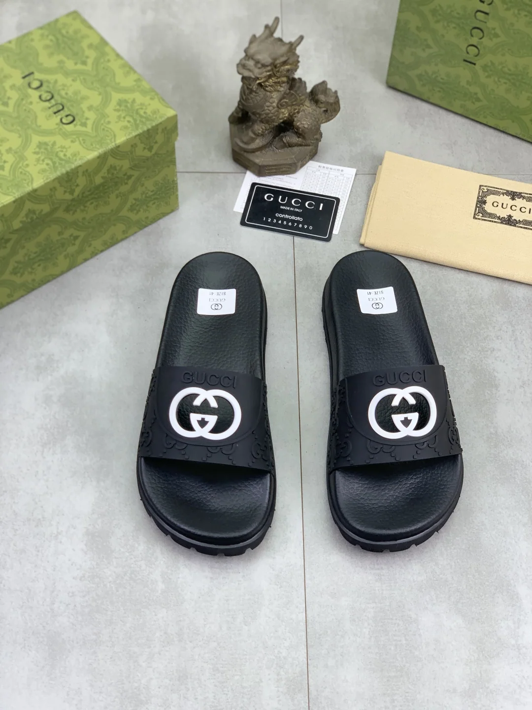 구찌 뱀띠 캐주얼 슬리퍼 상세 이미지 2