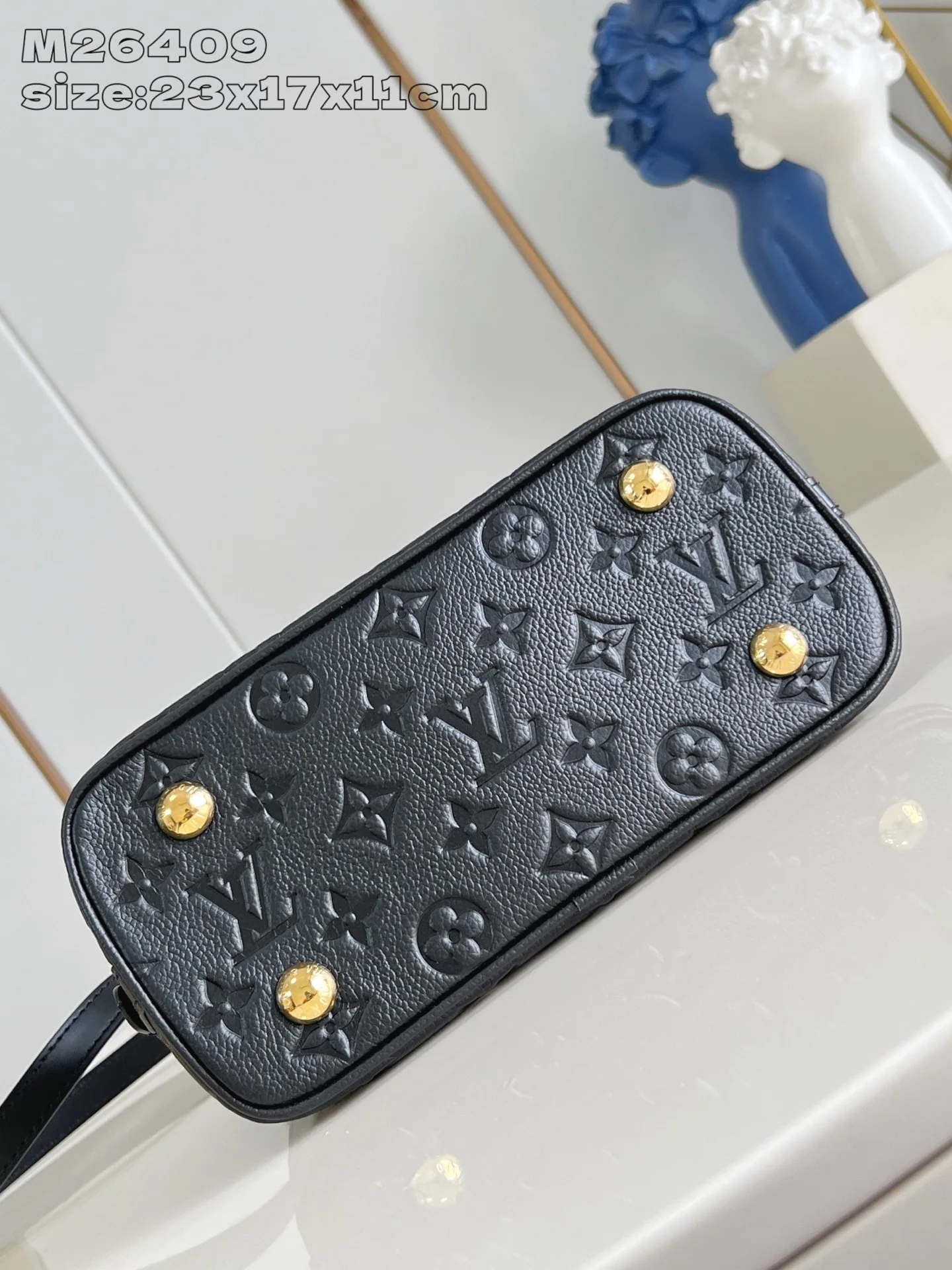 루이비통 엠보싱 모노그램 알마 BB 핸드백 M26409 상세 이미지 6