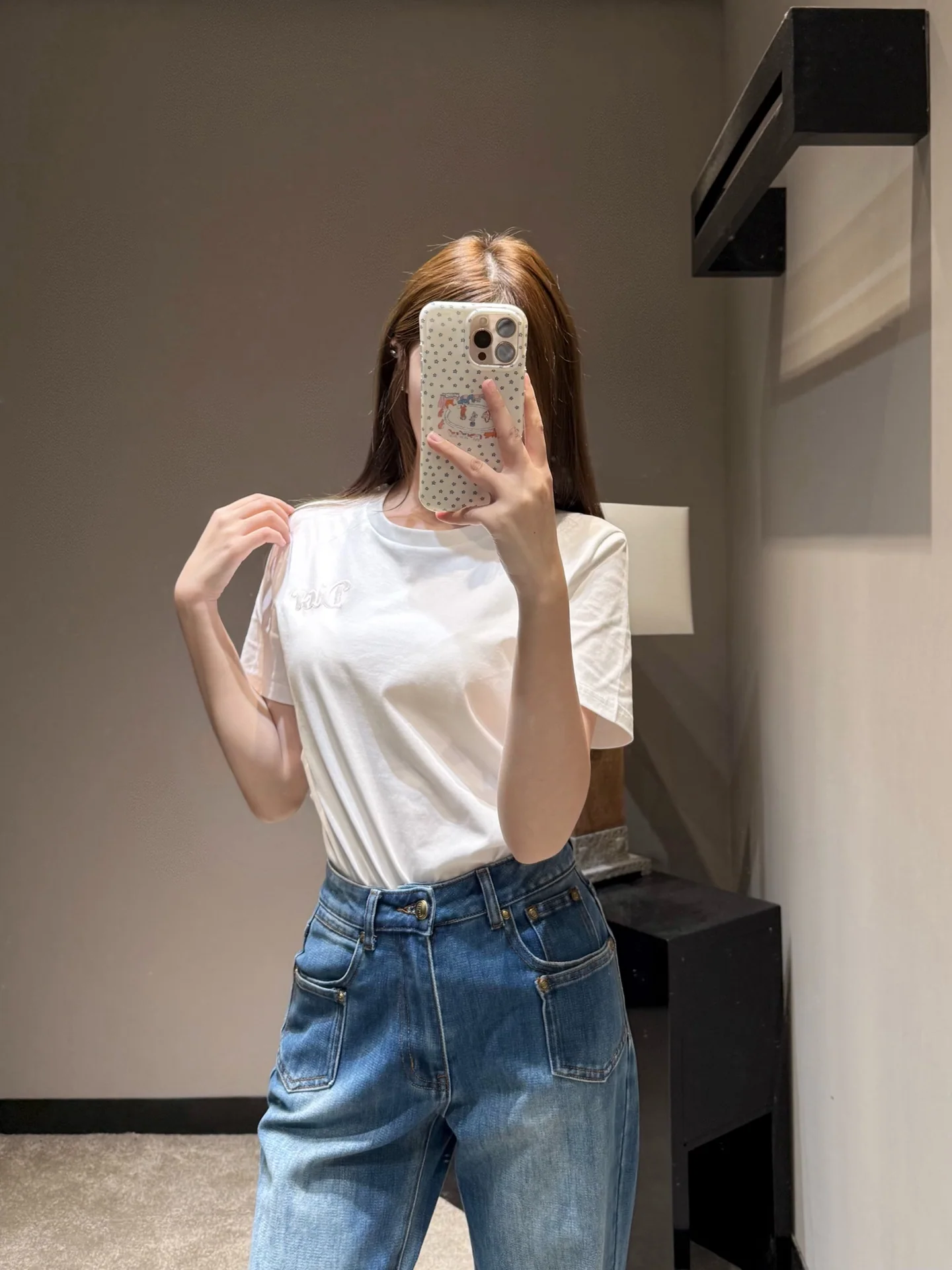 디올 자수 로고 여성 반팔 티셔츠 상세 이미지 7