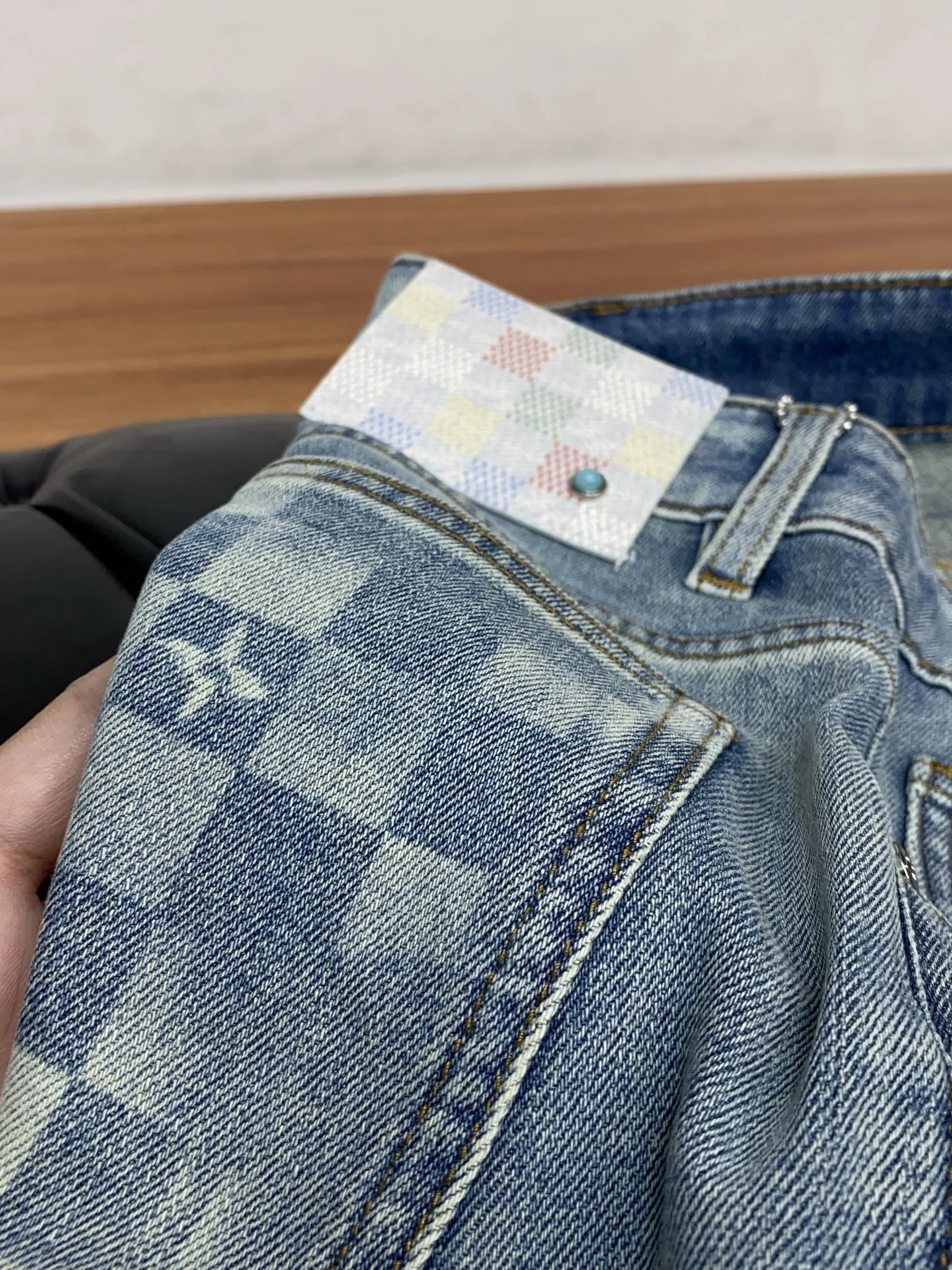 루이비통 남성 슬림 핏 데님 바지 상세 이미지 5